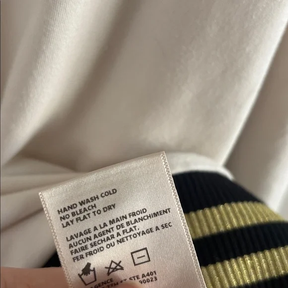 L'AGENCE • Cream knit top with Black and Fold stretch Hem - Picture 5 of 8